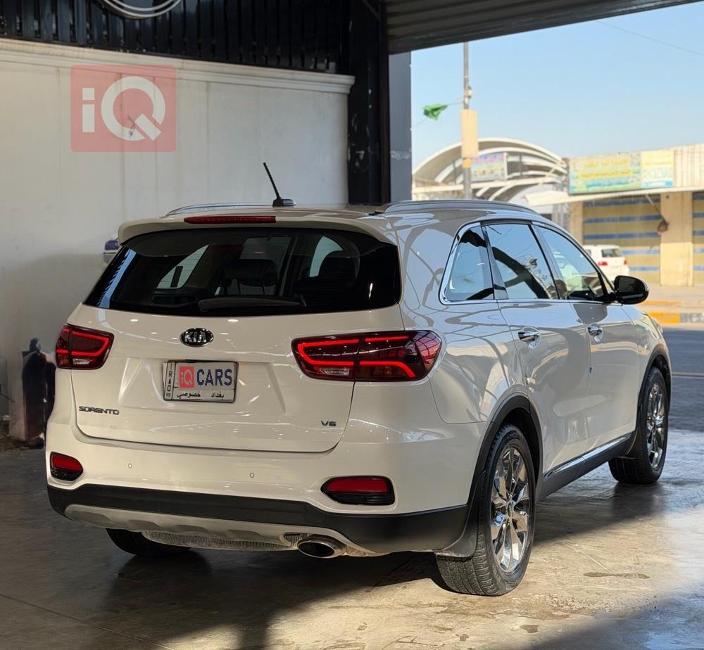 https://cdn.iqcars.io0cad2cf8-f9f6-4b30-913c-67b6c247014e_6.jpg